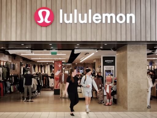 Discover the Nearest Lululemon Store in the United States